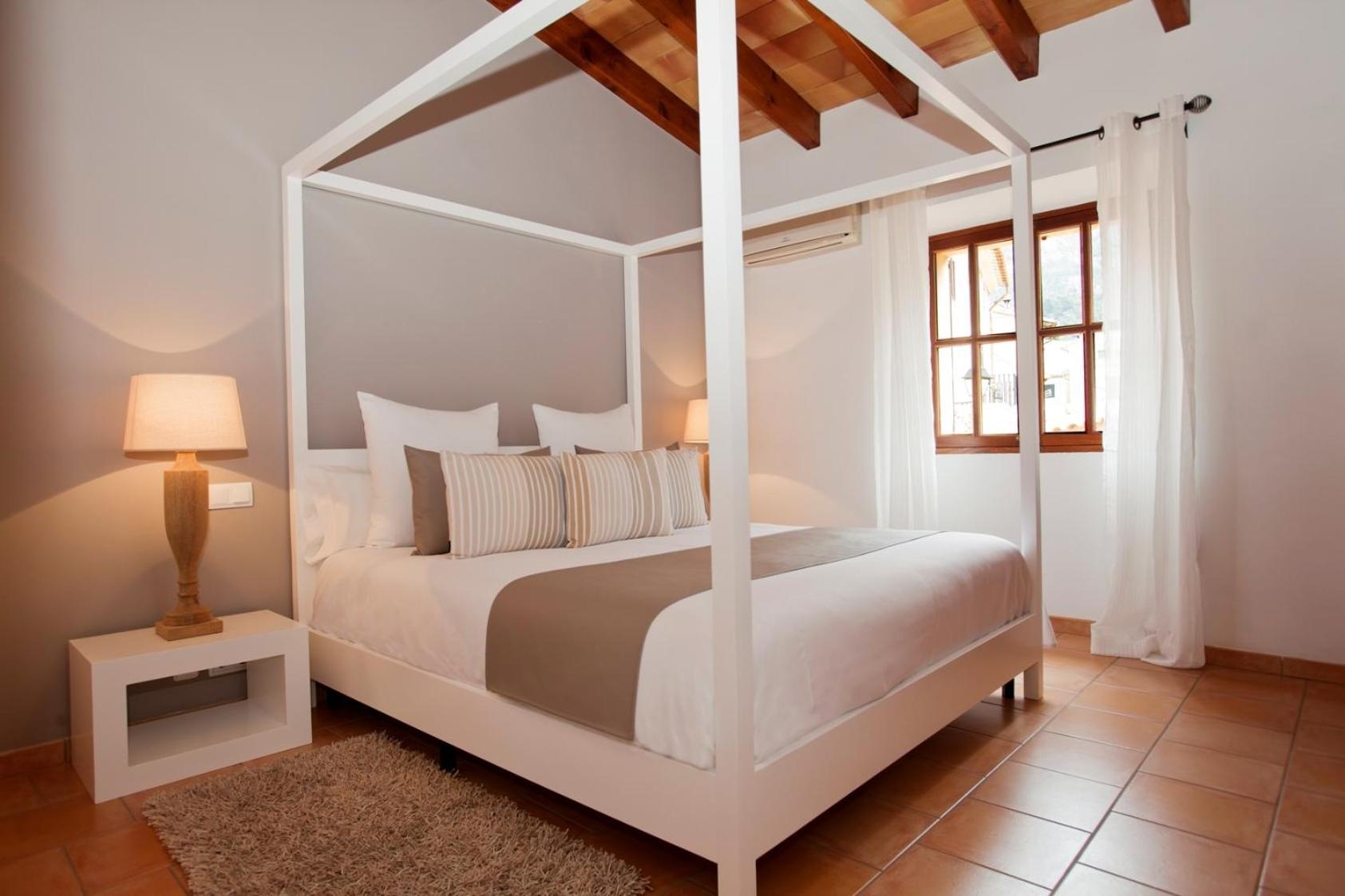 Hotel Apartament Sa Tanqueta De Fornalutx - Adults Only Room photo